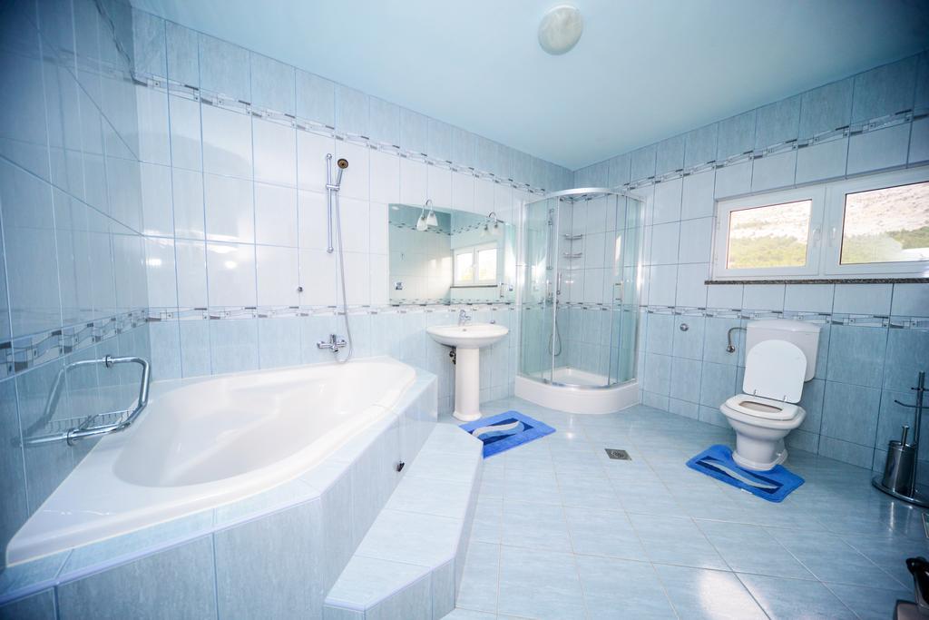 Apartments Dalmacija Starigrad Paklenica Δωμάτιο φωτογραφία