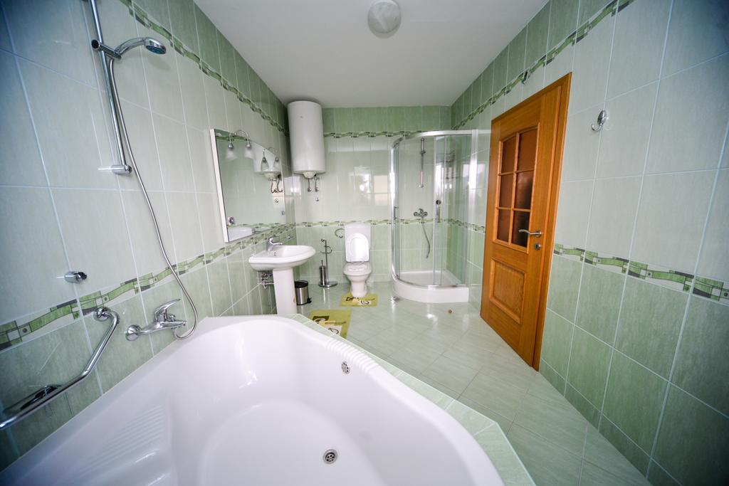 Apartments Dalmacija Starigrad Paklenica Δωμάτιο φωτογραφία